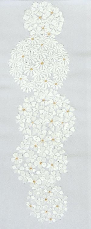 七宝菊つなぎ No.14010 刺繍半衿 / 正絹・塩瀬 / 袷用 / 白地×白金