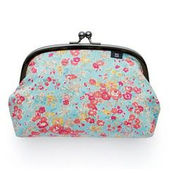 m*i様 【最終価格】ゲンテン LIBERTY がまぐち 花柄 リバティ ショル リバティ柄のがま口 | arakawa ONLINE SHOP