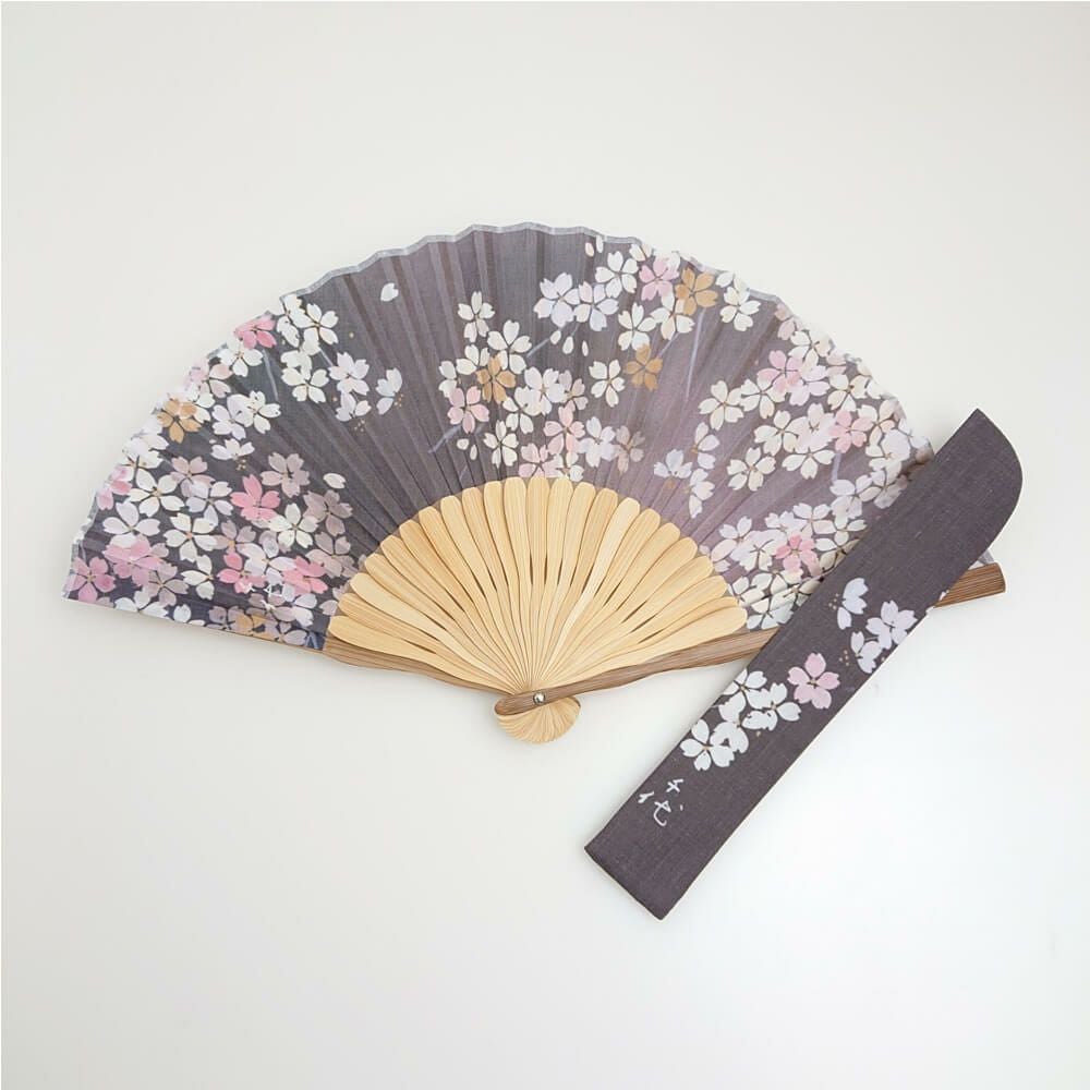 宇野千代 | arakawa ONLINE SHOP