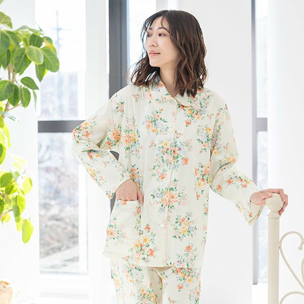 mila schon】ミラ・ショーン サテン 花柄プリントレディース パジャマ