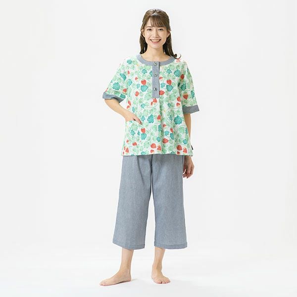 arakawa1886】×【kata kata】婦人パジャマ イチゴが描かれた涼しい着