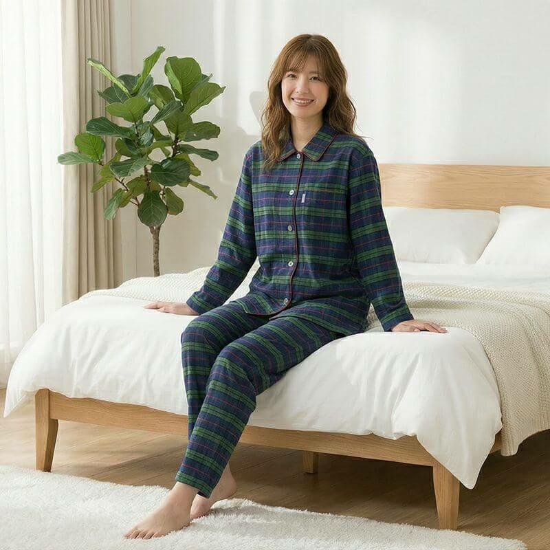 DAKS】 中空糸 ネル シャドーストライプ 前開き 全開 レディース