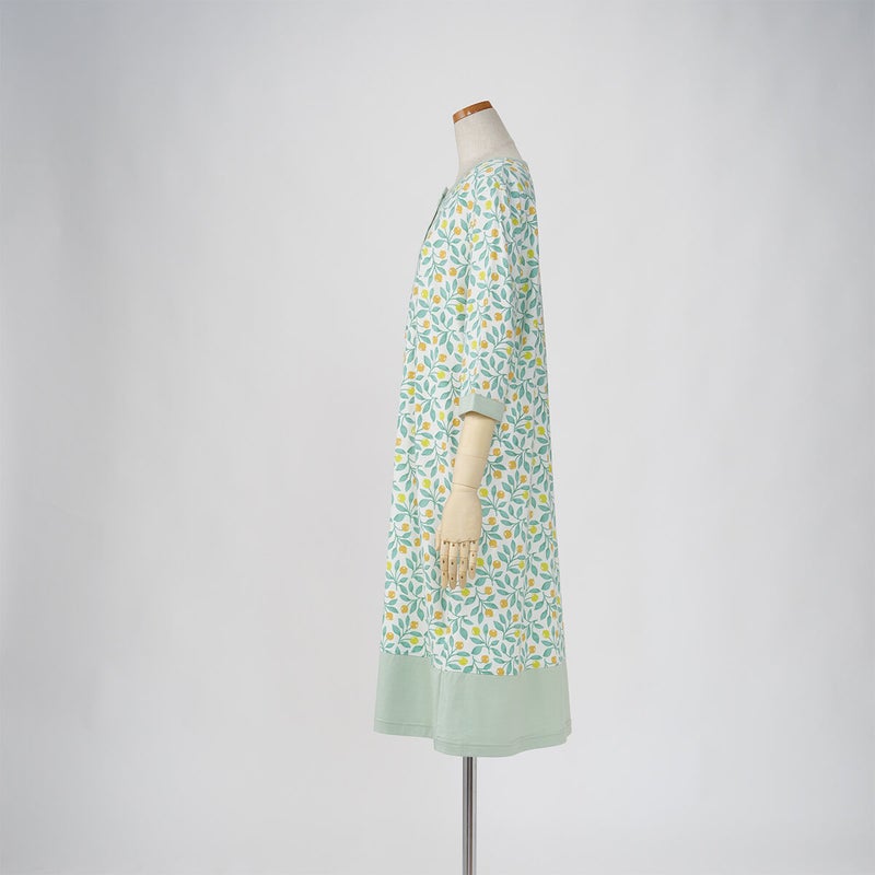 【Amour150】【小柄な方向け】綿100％蕾＆リーフ柄天竺プリント7分袖ワンピース半開き