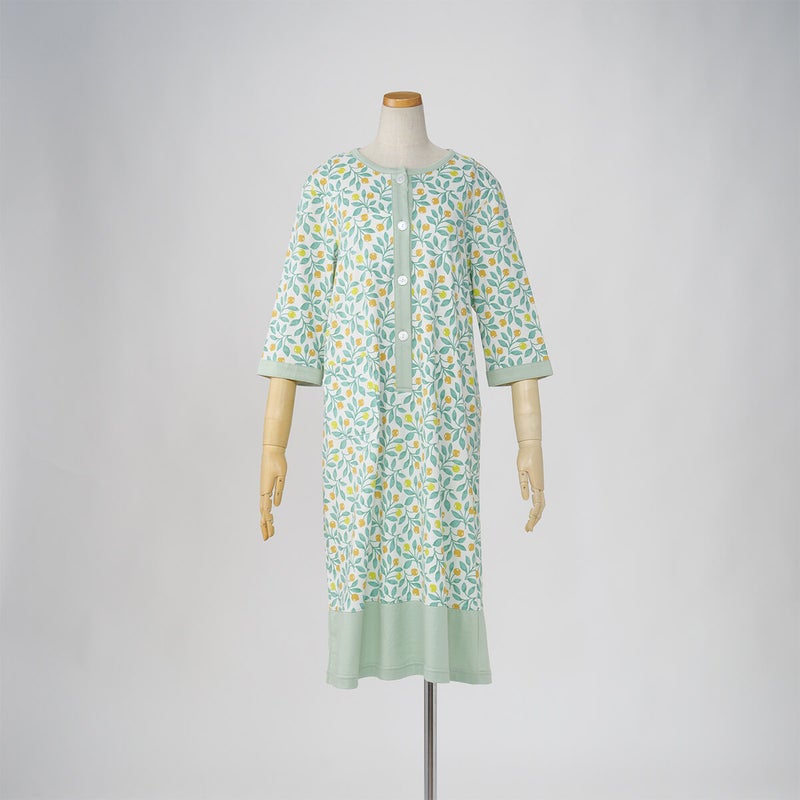 【Amour150】【小柄な方向け】綿100％蕾＆リーフ柄天竺プリント7分袖ワンピース半開き