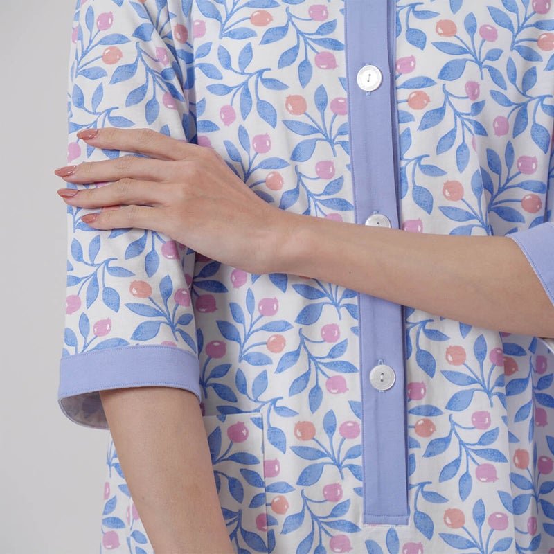 【Amour150】【小柄な方向け】綿100％蕾＆リーフ柄天竺プリント7分袖ワンピース半開き