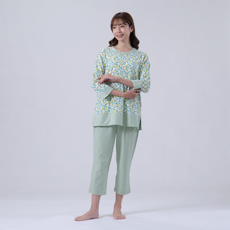【Amour150】【小柄な方向け】綿100％蕾＆リーフ柄天竺プリントパジャマ8分袖8分ズボン