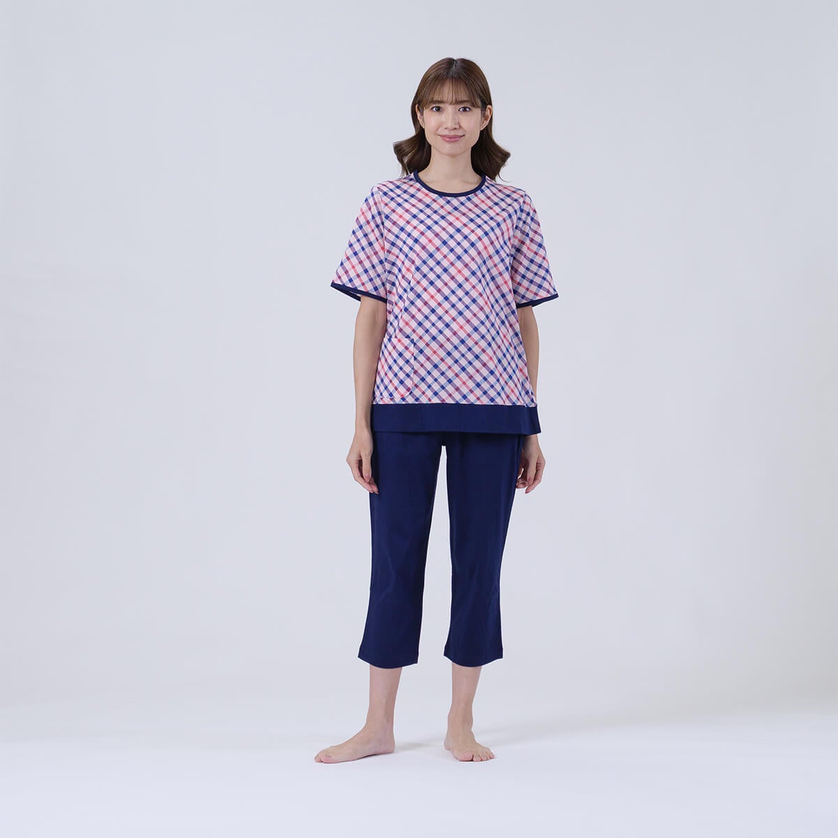 【DAKS】ハウスチェック天竺プリント半袖8分丈ズボンかぶりパジャマ無地ボトム