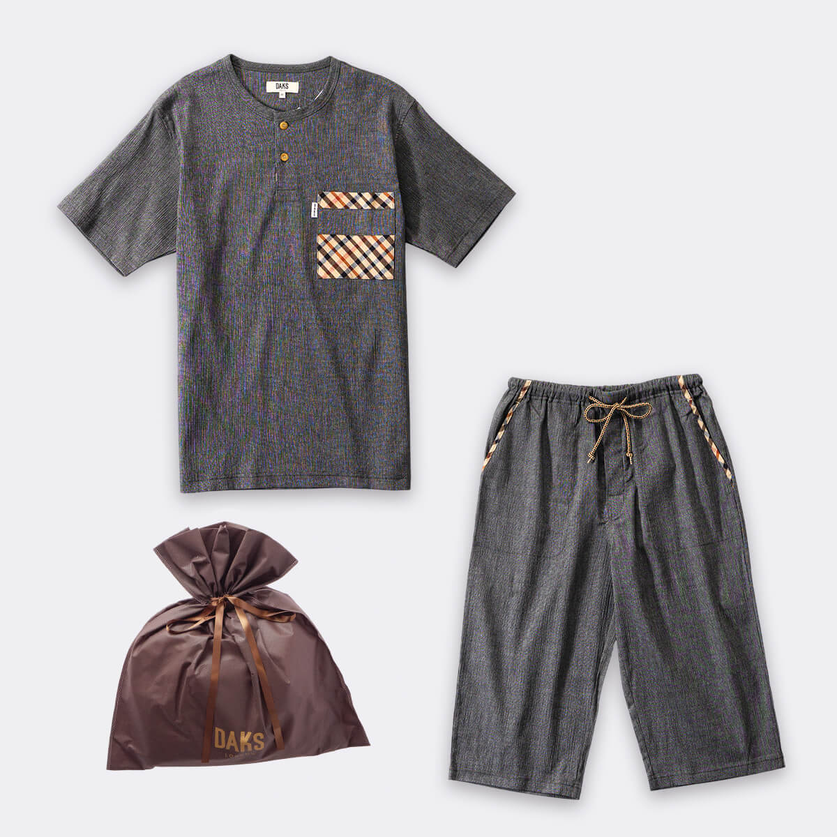BLESS 初期コレクションＴシャツグレーハンカチ付き ラッピング済み〉【DAKS】［紳士］クレープ素材 ヘンリーネック